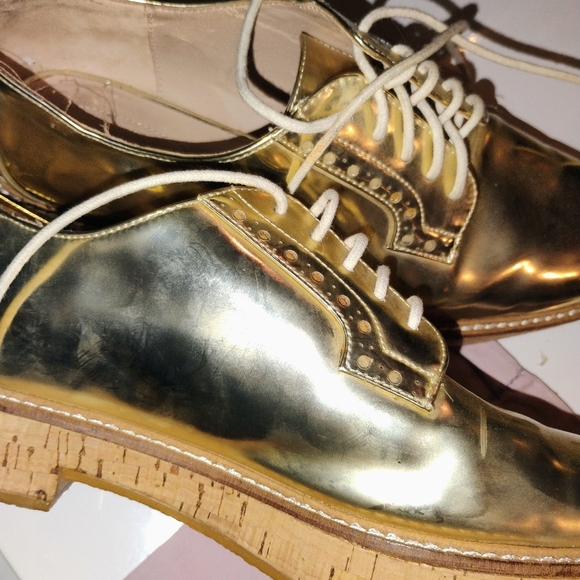 Women's Shiny Gold Mango Shoes Lace Up Cork Soles Size 39 - Picture 7 of 12